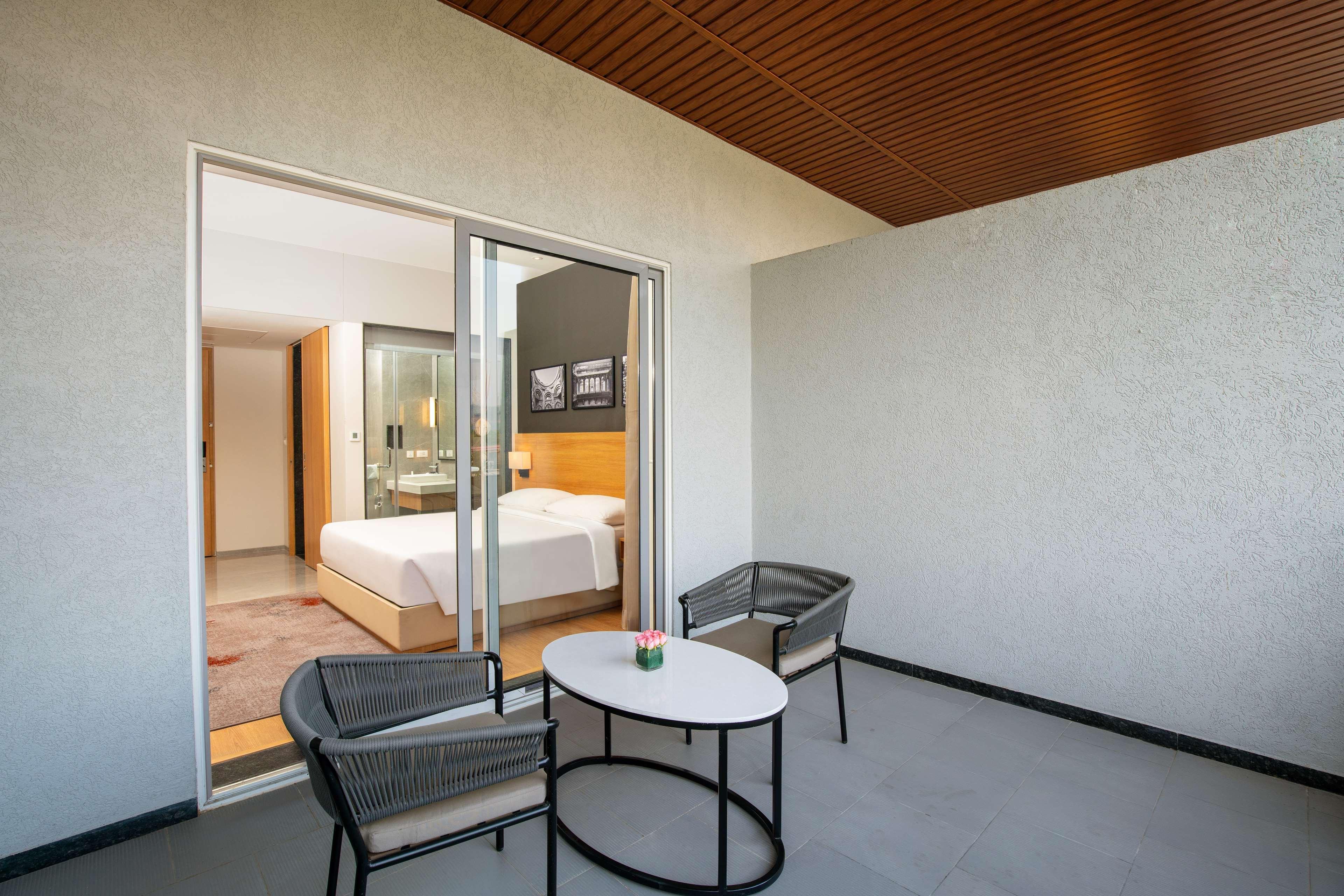 Park Inn By Radisson قاليور المظهر الخارجي الصورة